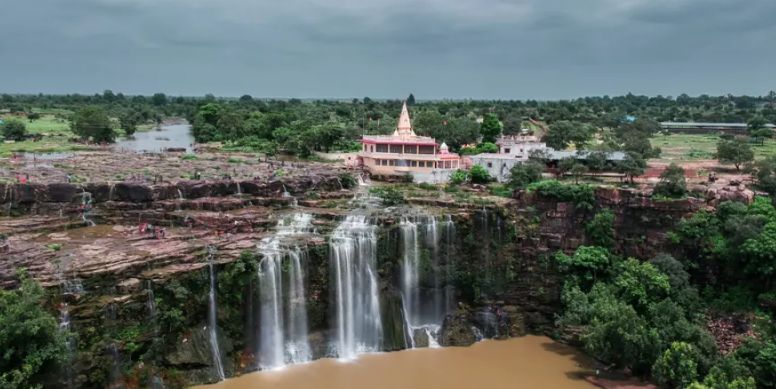 Bhoora Khon Waterfall, Shivpuri, Madhya Pradesh - Vushii.com Bhoora Khon Waterfall, Shivpuri, Madhya Pradesh - Vushii.com